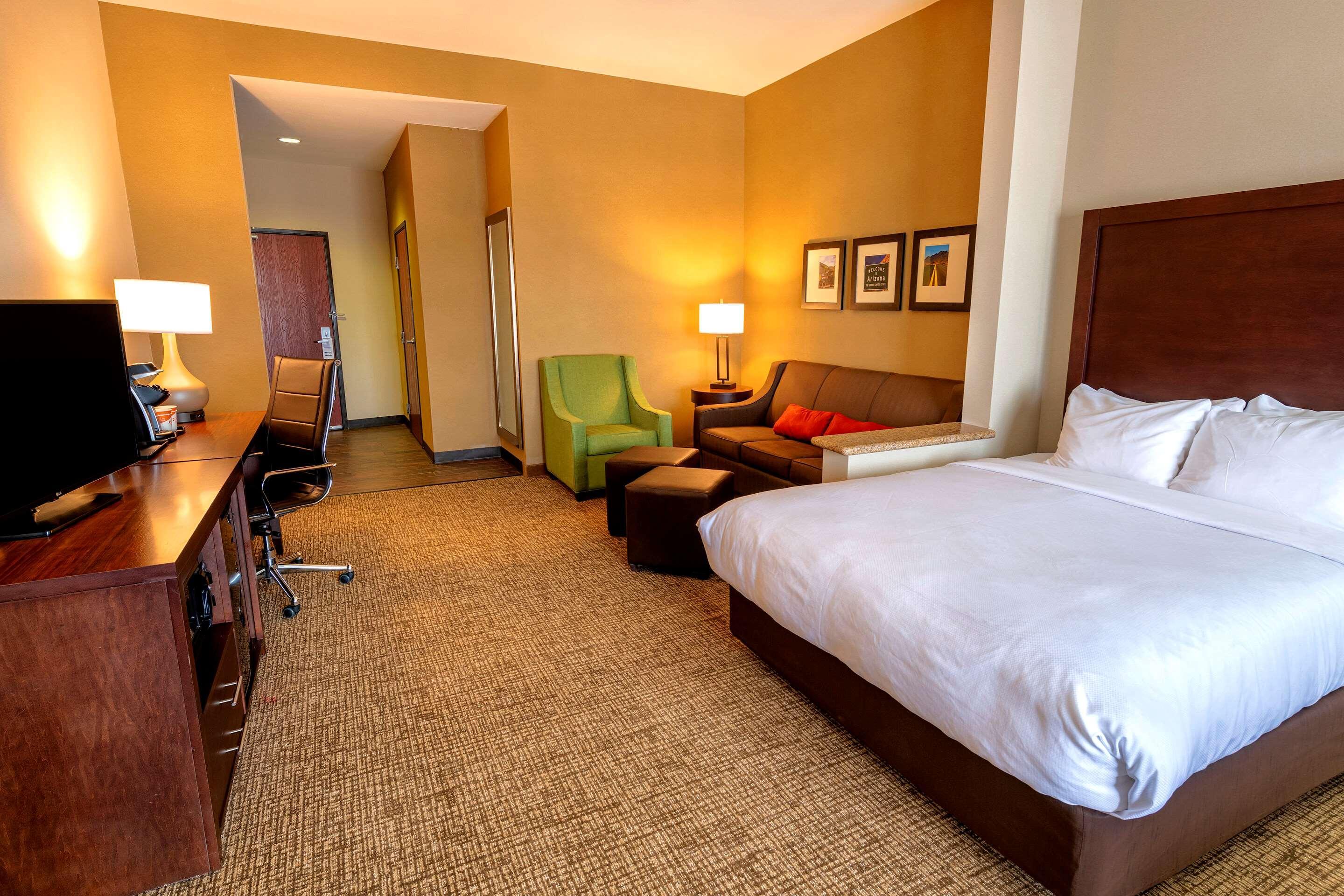 Comfort Suites Goodyear-West Phoenix Exterior foto