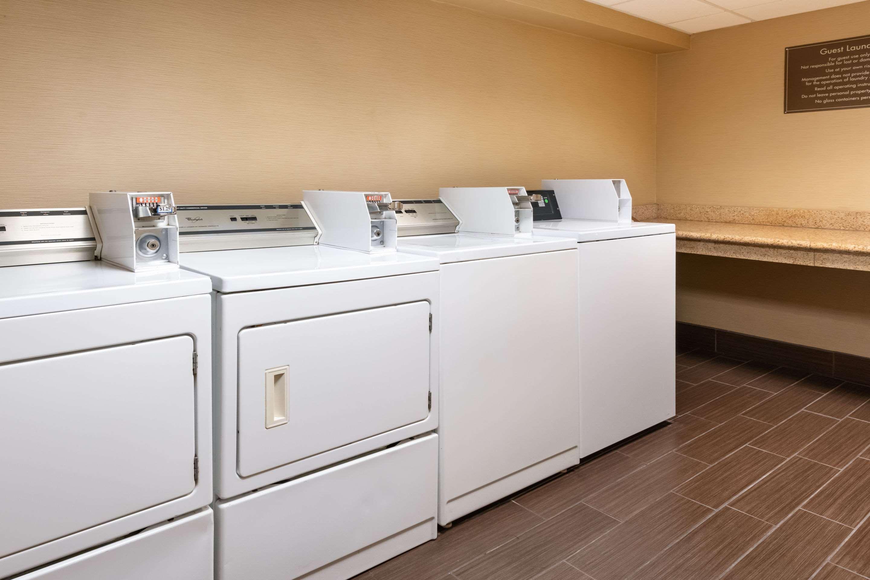 Comfort Suites Goodyear-West Phoenix Exterior foto