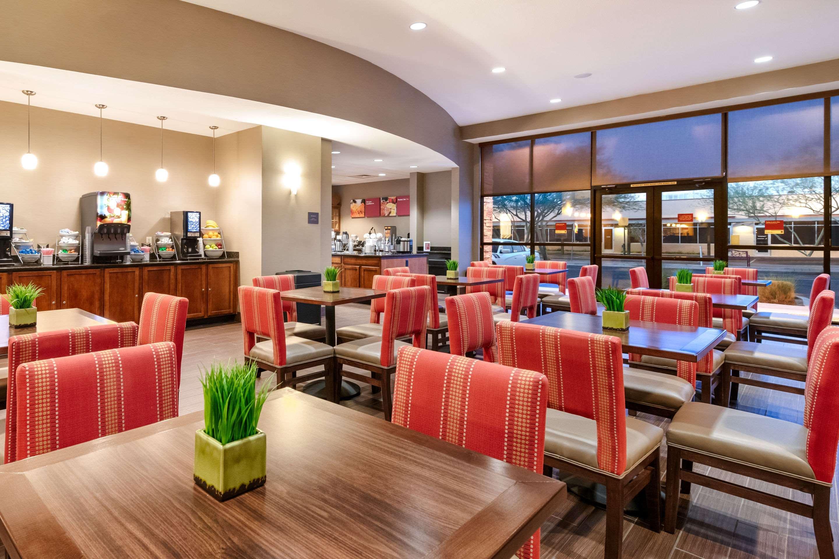 Comfort Suites Goodyear-West Phoenix Exterior foto